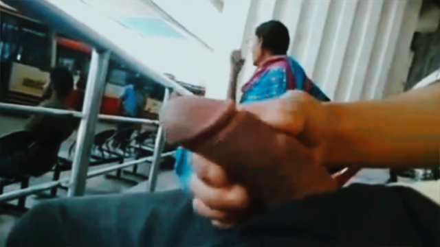 Daring Guy Flash Dick Infront Of Bass Station – Xmaza