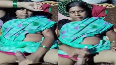 Old Aunty Jerking Young Dick Sex Free